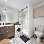 Appartamento Les Iris T2 En Centre Le Lavandou